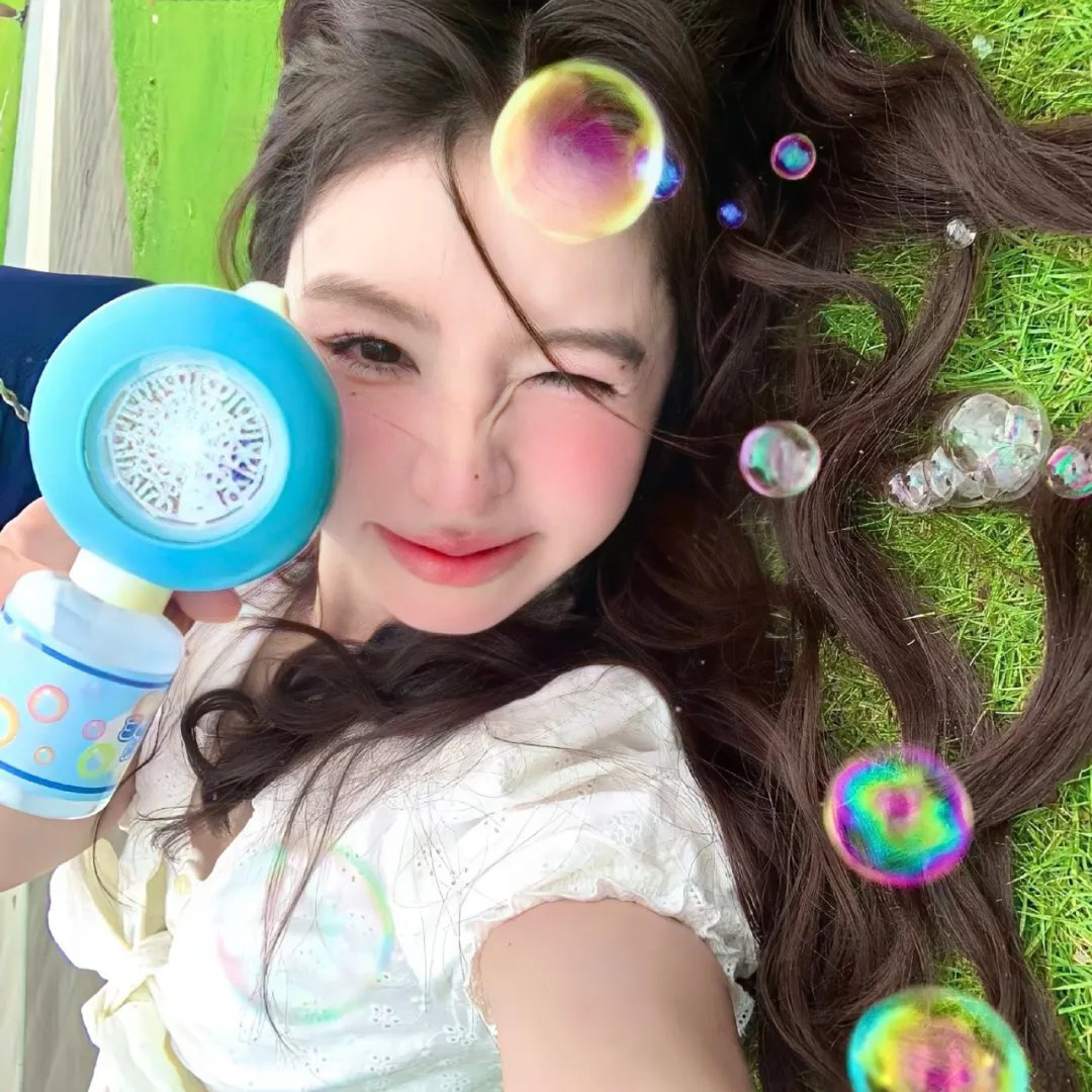 爱要拐几个弯才来